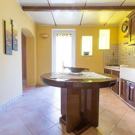 Villetta Hall * Gallipoli